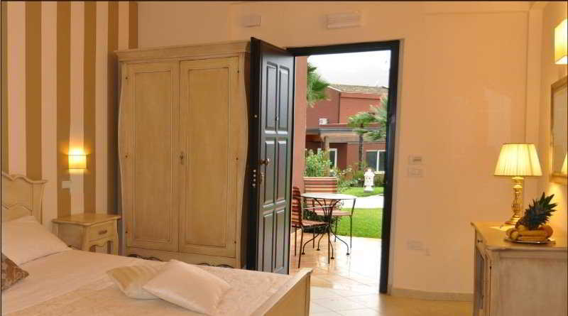 Alcantara Resort Di Charme Adults Only Gaggi Ngoại thất bức ảnh