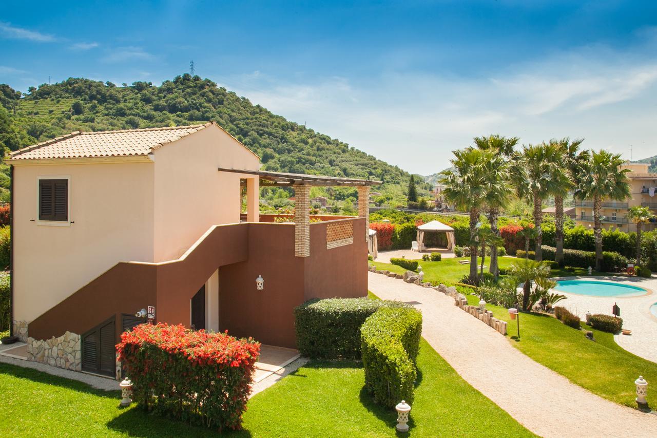 Alcantara Resort Di Charme Adults Only Gaggi Ngoại thất bức ảnh