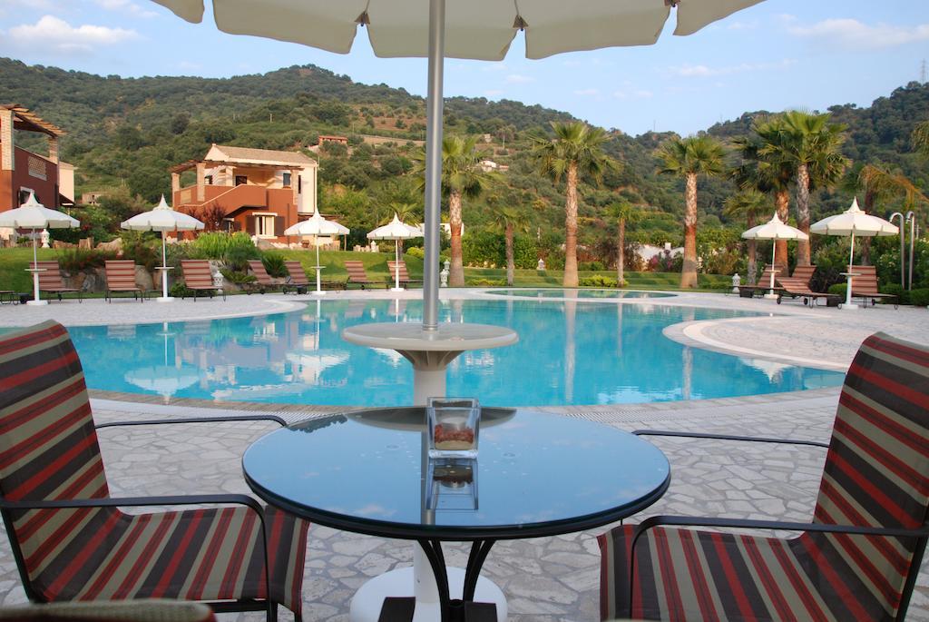 Alcantara Resort Di Charme Adults Only Gaggi Ngoại thất bức ảnh