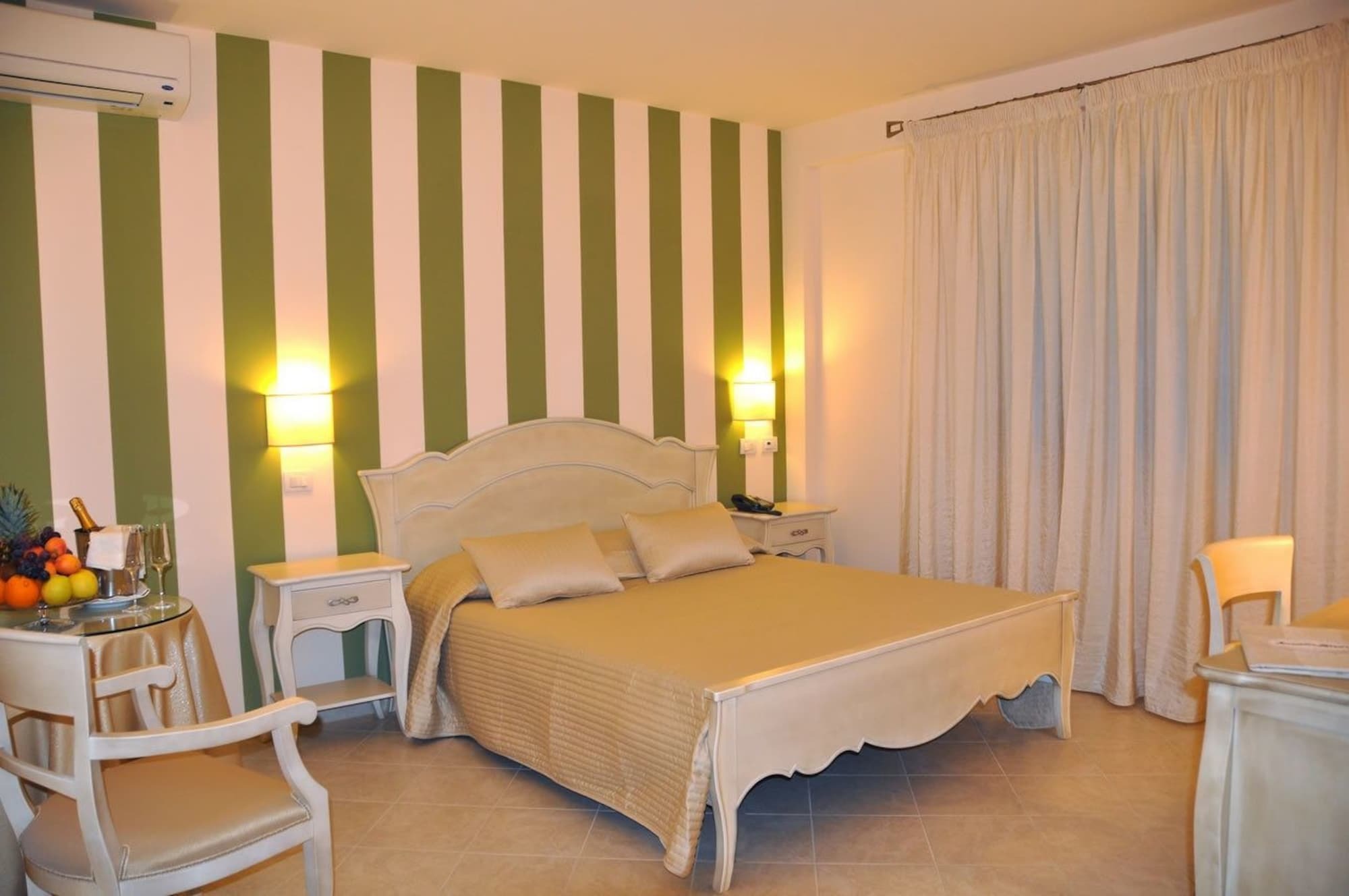 Alcantara Resort Di Charme Adults Only Gaggi Ngoại thất bức ảnh